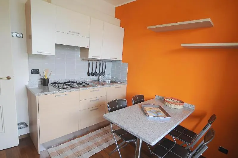 Apartment Ferienwohnung Casa Dina Domaso